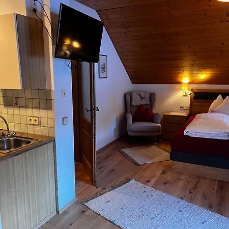 Unterwirt דירה באד קליניקירשהיים